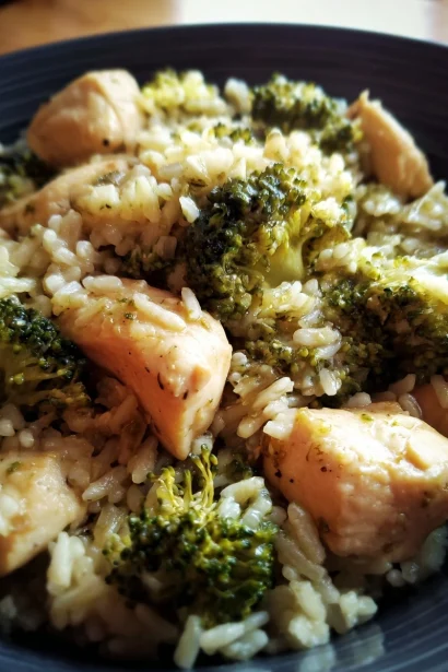 Healthy Crockpot Broccoli Chicken and Rice – keyword: healthy crockpot chicken recipe